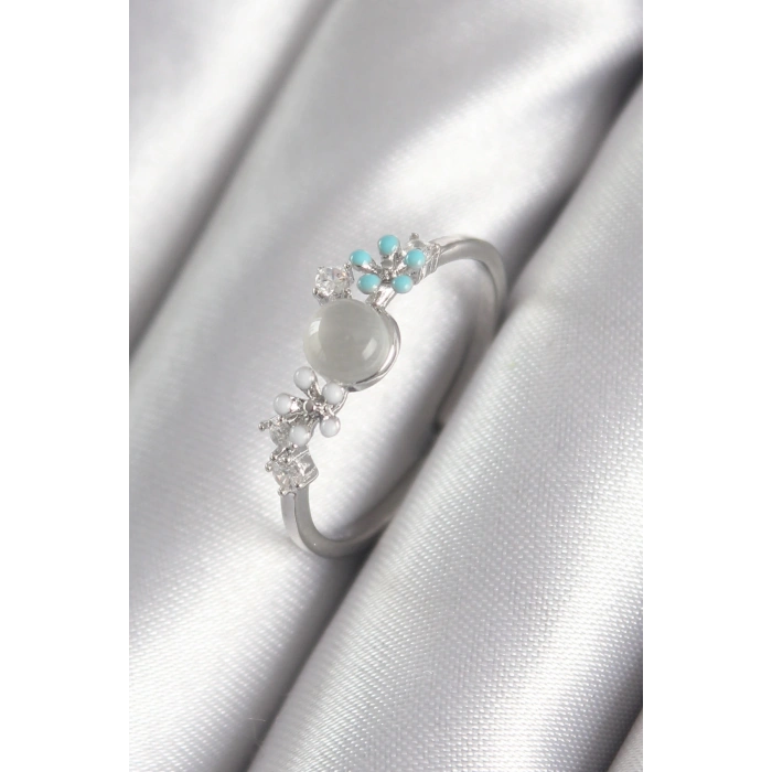 Dodes Dodes Pirinç Gümüş Renk Zirkon Taş Detaylı Beyaz Sedefli Çiçek Model Kadın Yüzük TG27BYK3044