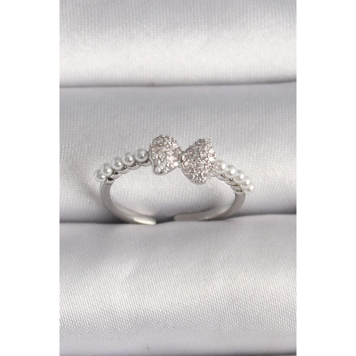 Dodes Dodes Pirinç Gümüş Renk Zirkon Taşlı Fiyonk İnci Detay Ayarlanabilir Yüzük TG27BYK3526