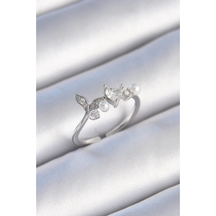 Dodes Dodes Pirinç Gümüş Renk Zirkon Taşlı Kalp Yaprak Model İnci Detay Kadın Yüzük TG27BYK3431