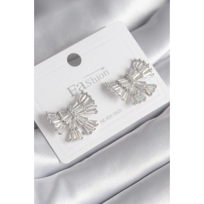 Dodes Dodes Pirinç Gümüş Renk Zirkon Taşlı Kurdele Model Kadın Küp TG27BKP8600