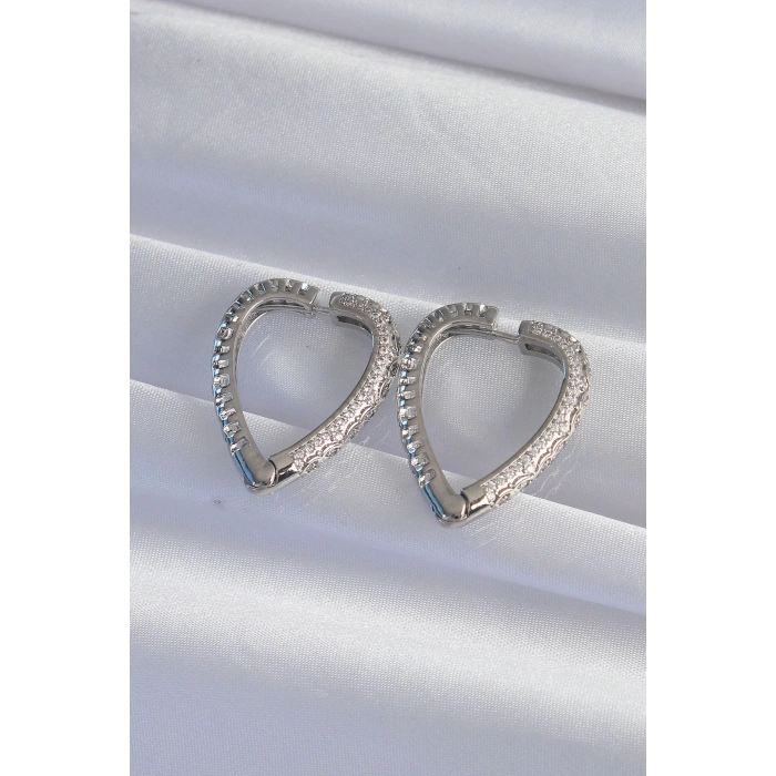 Dodes Dodes Pirinç Gümüş Renk Zirkon Taşlı Motifli Kalp Küpe TG27BKP9284