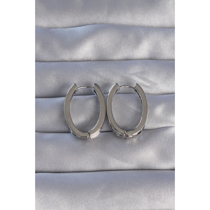 Dodes Dodes Pirinç Gümüş Renk Zirkon Taşlı Oval Model Küpe TG27BKP9078