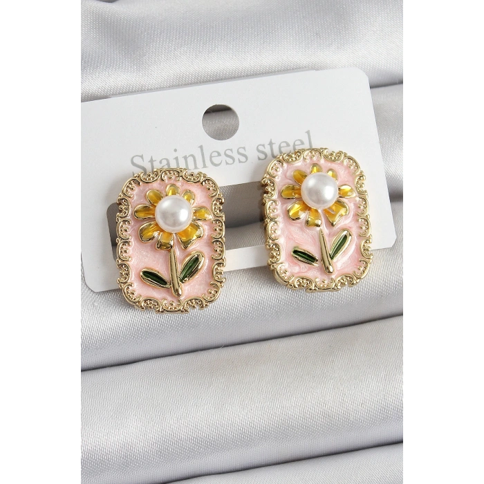 Dodes Dodes Pirinç Pembe Mineli Papatya Figürlü Sanatsal Portre Model Gold Renk Kadın Küpe TG27BKP10687