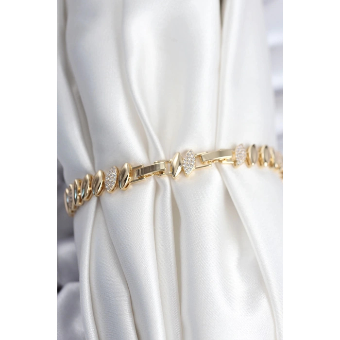 Dodes Dodes Pirinç VIP Seri Gold Renk Arpa Model Kadın Bileklik TG27BB7924