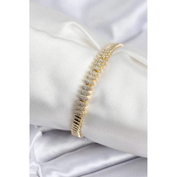 Dodes Dodes Pirinç VIP Seri Gold Renk Zirkon Taşlı Arpa Model Kadın Bileklik TG27BB7928