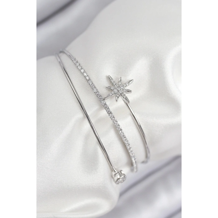 Dodes Dodes Pirinç Zirkon Taşlı Kutup Yıldızı Model Gümüş Renk Kadın Bileklik TG27BB7904