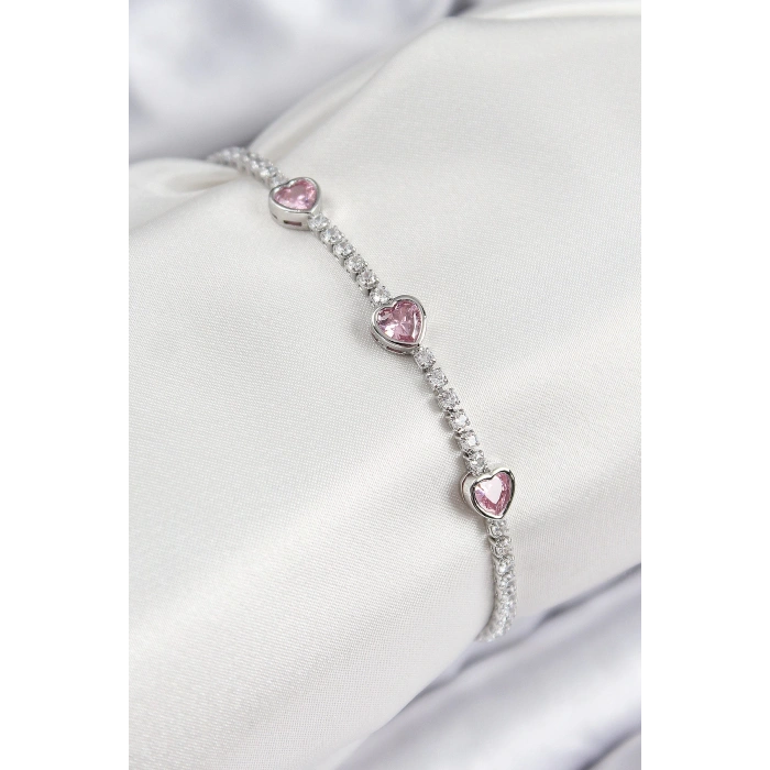 Dodes Dodes Pirinç Zirkon Taşlı Pembe Kalp Model Gümüş Renk Kadın Bileklik TG27BB7698