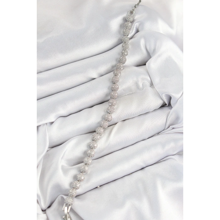 Dodes Dodes Pirinç Zirkon Taşlı Yarım Topcuk Model Gümüş Renk VIP Seri Kadın Bileklik TG27BB7507