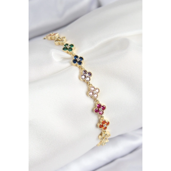 Dodes Dodes VIP Pirinç Renkli Zirkon Taşlı Yonca Model Gold Renk Kadın Bileklik TG27BB7781