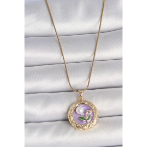 Dodes Dodes 316L Çelik Gold Renk Zincir Mor Çiçek İşlemeli İnci Detay Potre Model Kadın Kolye TG27BKO10081