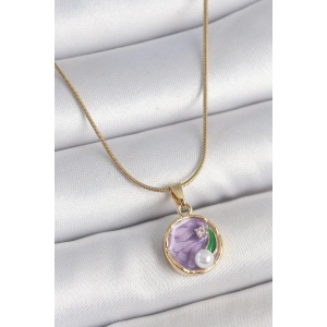 Dodes Dodes 316L Çelik Gold Renk Zincir Mor Çiçek İşlemeli Zirkon Taş İnci Detaylı Minimal Portre Model Kadın Kolye TG27BKO10134