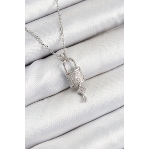 Dodes Dodes 316L Çelik Zirkon Taşlı Kilit Ve Sallantılı Anahtar Model Gümüş Renk Kadın Kolye TG27BKO10354