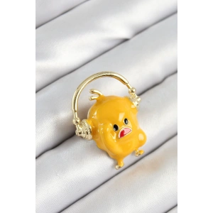 Dodes Dodes 3D Kulaklıklı Sarı Civciv Figürlü Gold Renk Kadın Broş TG27BR446