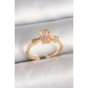 Dodes Dodes Pirinç Gold Renk Kare Zirkon Taş Model Kadın Yüzük TG27BYK3683
