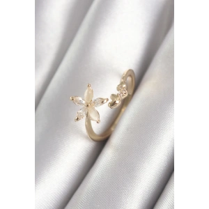 Dodes Dodes Pirinç Gold Renk Zirkon Taşlı Çiçek Model Kalp Detay Kadın Yüzük TG27BYK3069