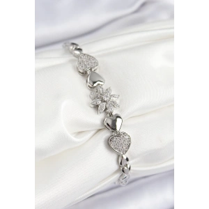 Dodes Dodes Pirinç Zirkon Taşlı Kalp Detaylı Çiçek Model Gümüş Renk Kadın Bileklik TG27BB7528