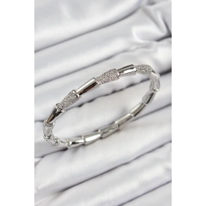 Dodes Dodes Pirinç Zirkon Taşlı Kemik Model Gümüş Renk Vip Kadın Bileklik TG27BB7340