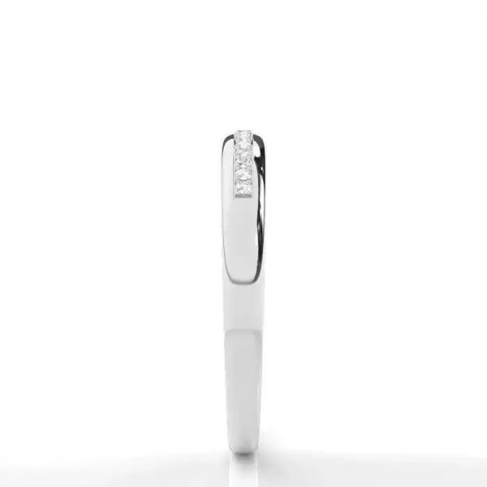 Linear Glow Diamond Band