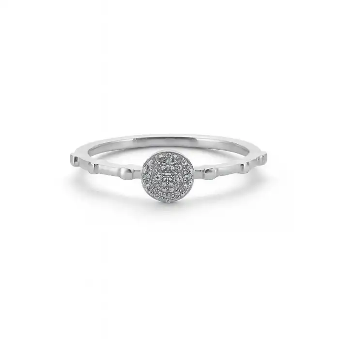 Sleek Circle Pave Diamond Ring