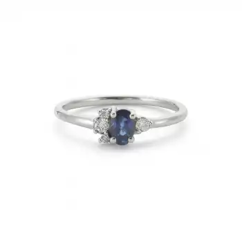 Oval Sapphire Ring