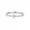 Chain-Patterned Baguette Diamond Ring
