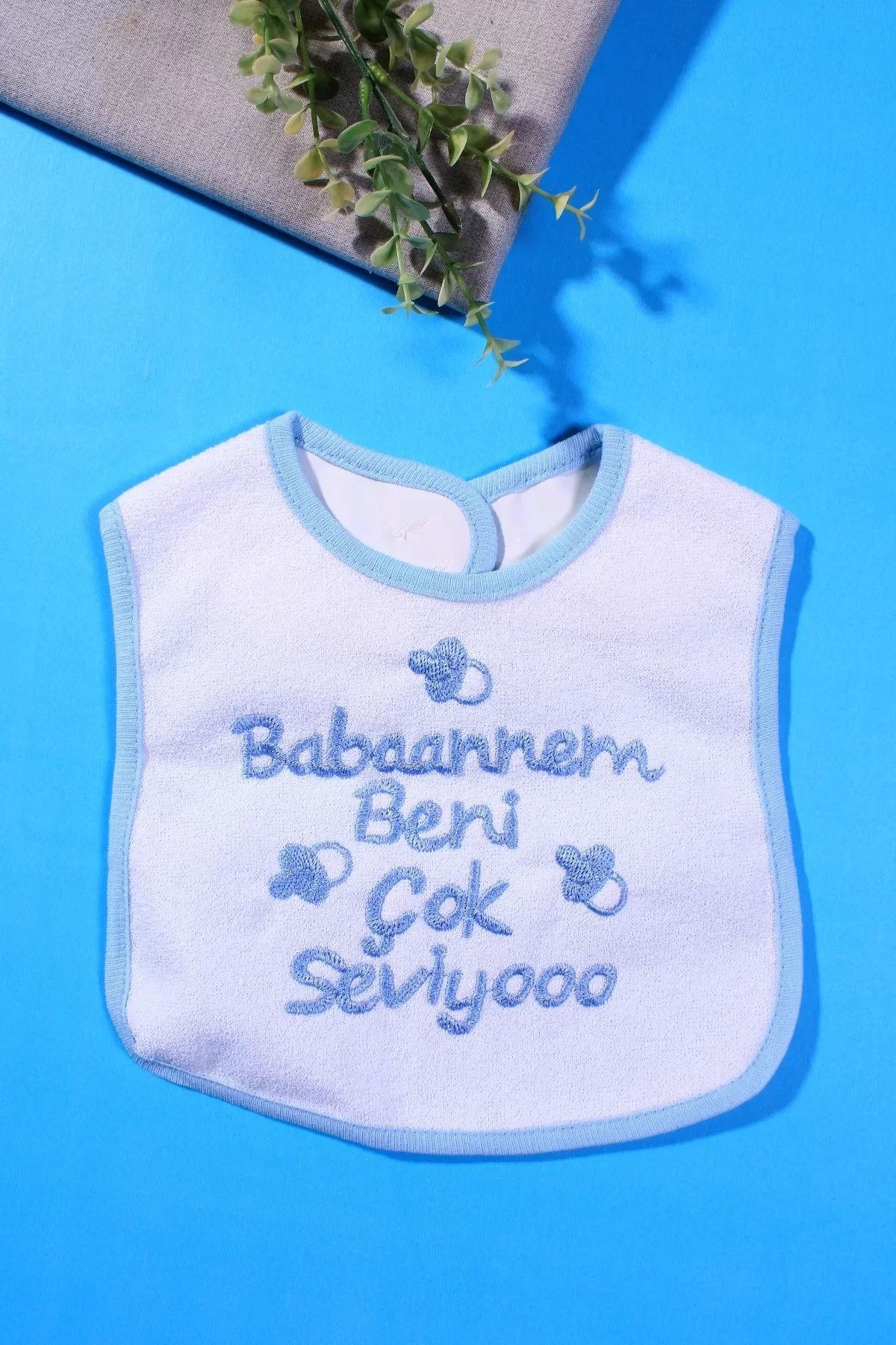 Dadanne Me Very Loves Embroidery Male Baby Mama Bib
