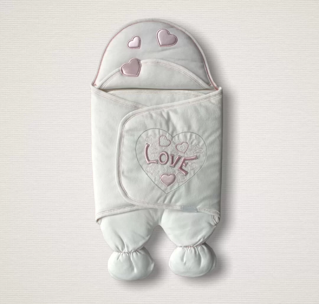 Newborn Luxury Three Heart Love Embroidery Girl Baby Leg Kundak Baby Blanket Supplement