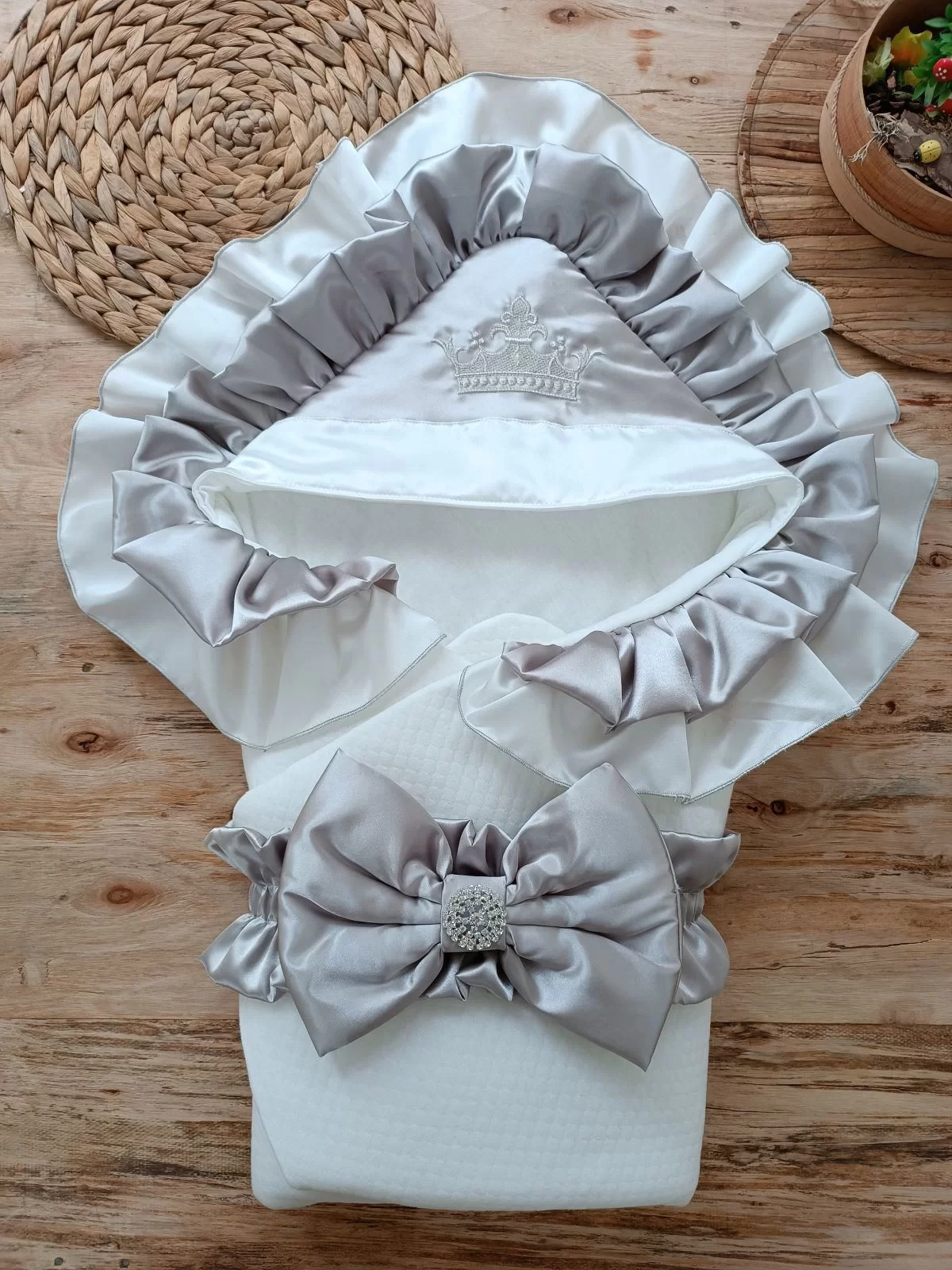 Newborn Mehtap Luxury Butterfly Crown Embroidery Baby Blanket Kundak Grey