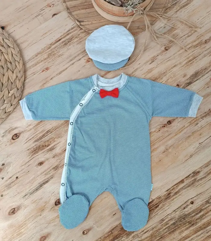 0-3 3-6 Ay Papyonlu Çizgi Desen Çıtçıt Kapama Kasketli Erkek Bebek Tulumu Lacivert