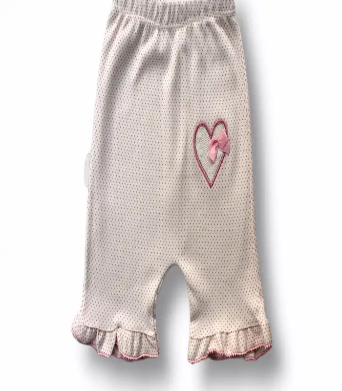 3-6 6-9 9-12 12-18 Ay Çift Kalp Nakışlı Şort Tişört 3lü Kız Bebek Takımı Ekru