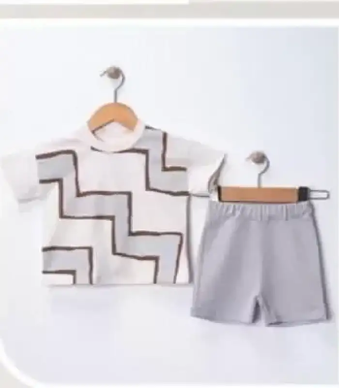 6/18 Ay Geometrik Baskılı Oversize Bebek Takımı