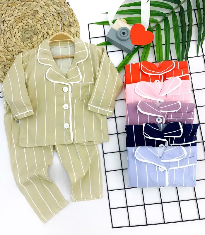 9-12-18-24 Ay Çizgili Düğme Kapamalı 2li Kız Erkek Bebek Pijama Takımı Kırmızı