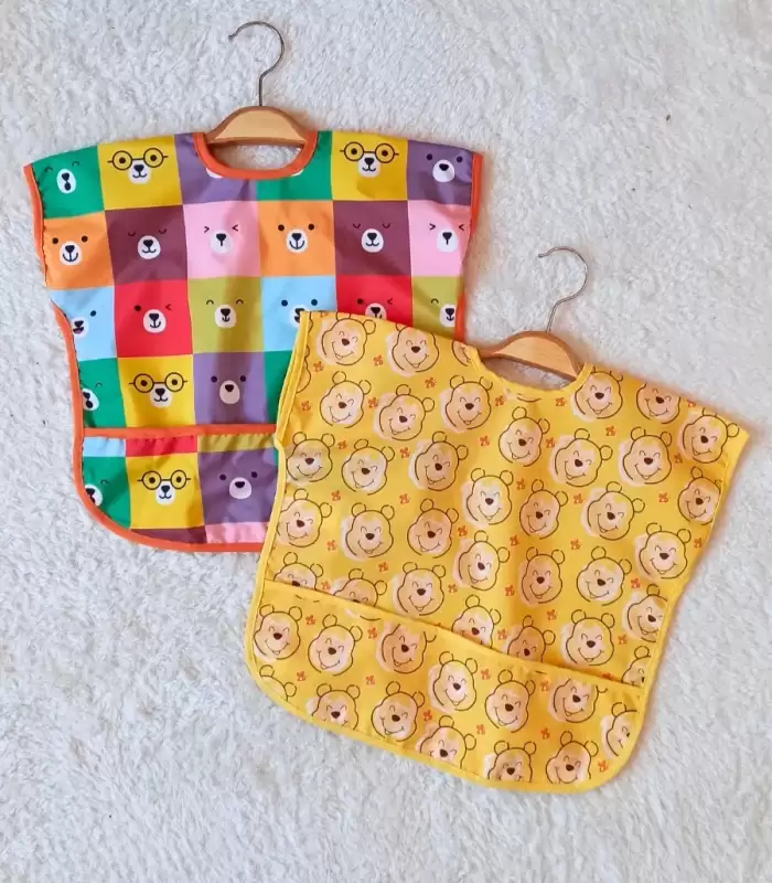 Sıvı Geçirmez Kolsuz 6-24 Ay 2li Aktivite ve Mama Önlüğü ( COLOUR-BEAR )