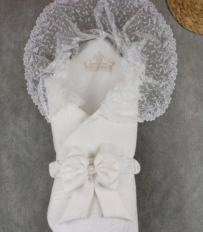 Yenidoğan Kumru Plazma Taçlı Lüks Kundak Bebek Battaniyesi Ekru