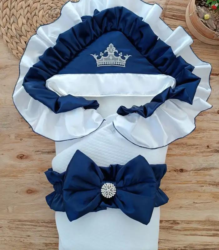 Yenidoğan Mehtap Lüks Kelebek Taç Nakışlı Bebek Battaniyesi Kundak Lacivert