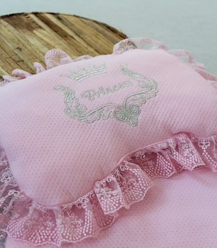 Yenidoğan Sahra Taç Nakışlı Trilüks 2li Alt Açma Seti Pembe