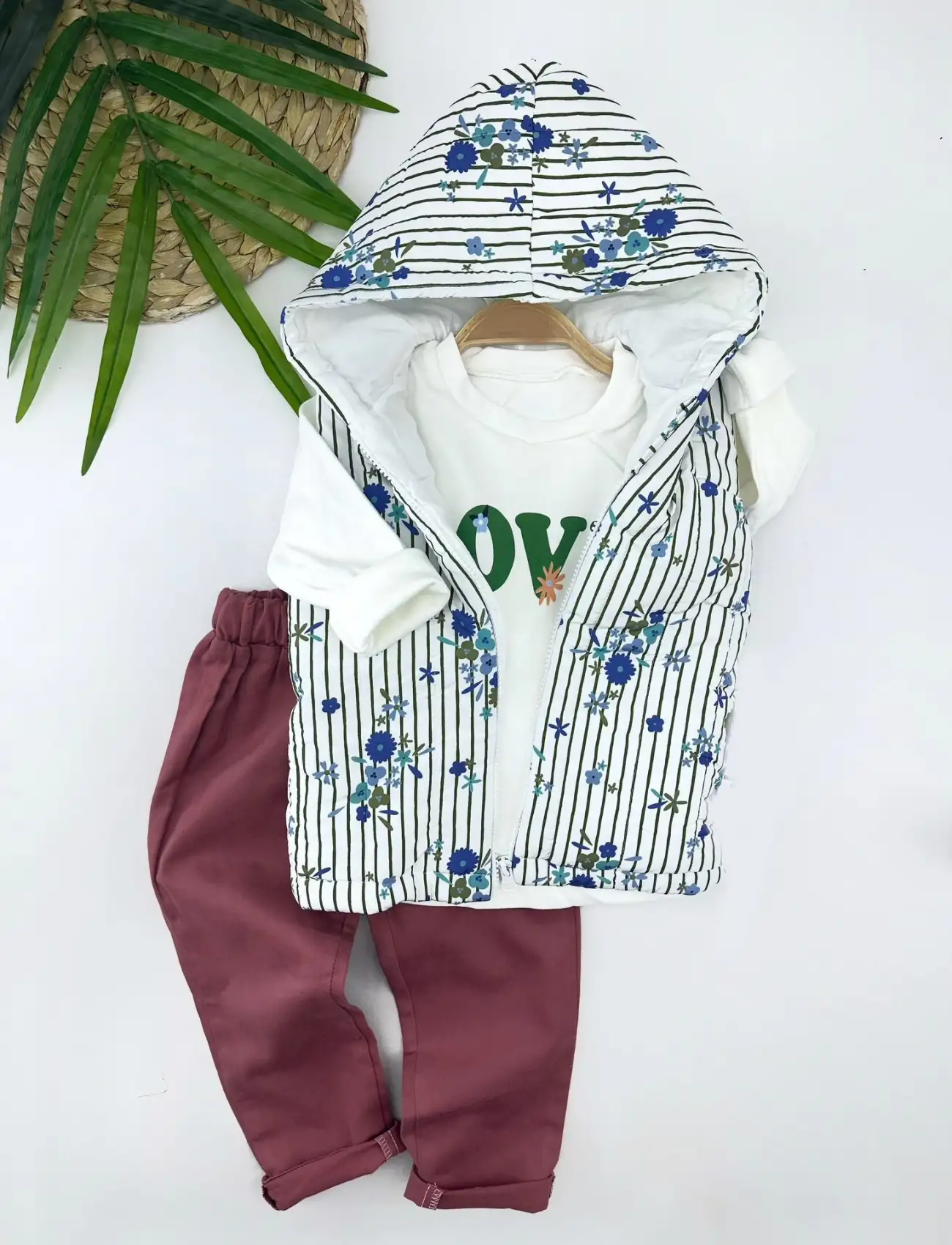 3-4-5-6 Yaş Kapşonlu Fermuarlı Çiçekli Şişme Yelek Sweat Pantolonlu 3lü Kız Erkek Çocuk Takımı Yeşil