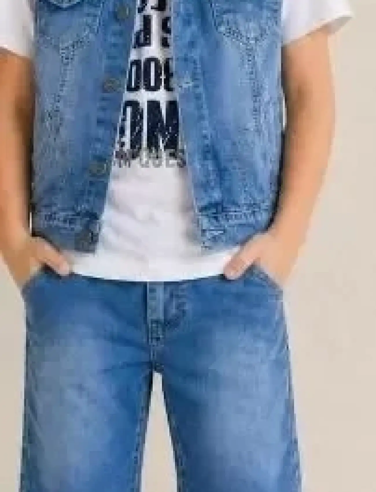 5/12 Yaş Kot(denim) Kumaş Tişörtlü Çocuk Takımı