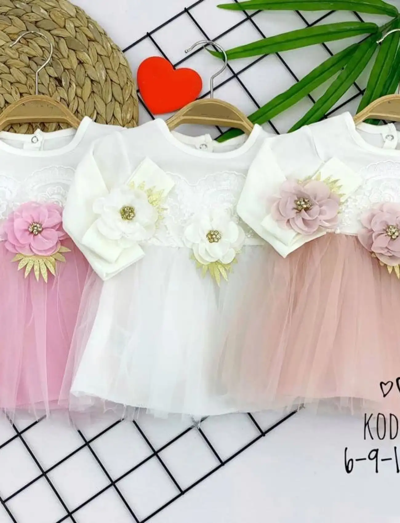 6-9-12-18 Ay Brode Çiçek Desenli Bandanalı Astarlı Kız Bebek Elbisesi Pembe