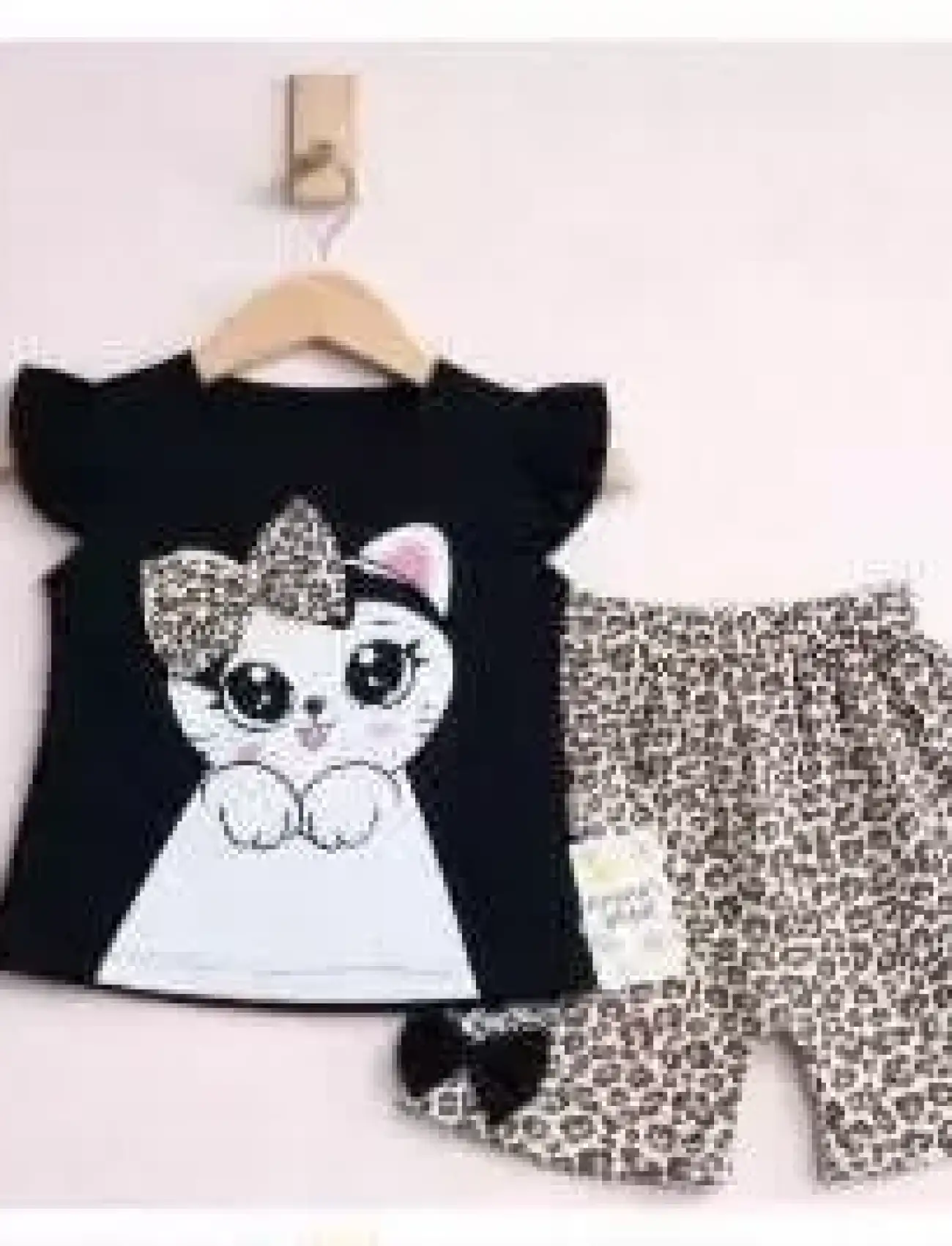 9/24 Ay Leopar Kedi Baskılı Bebek Takımı