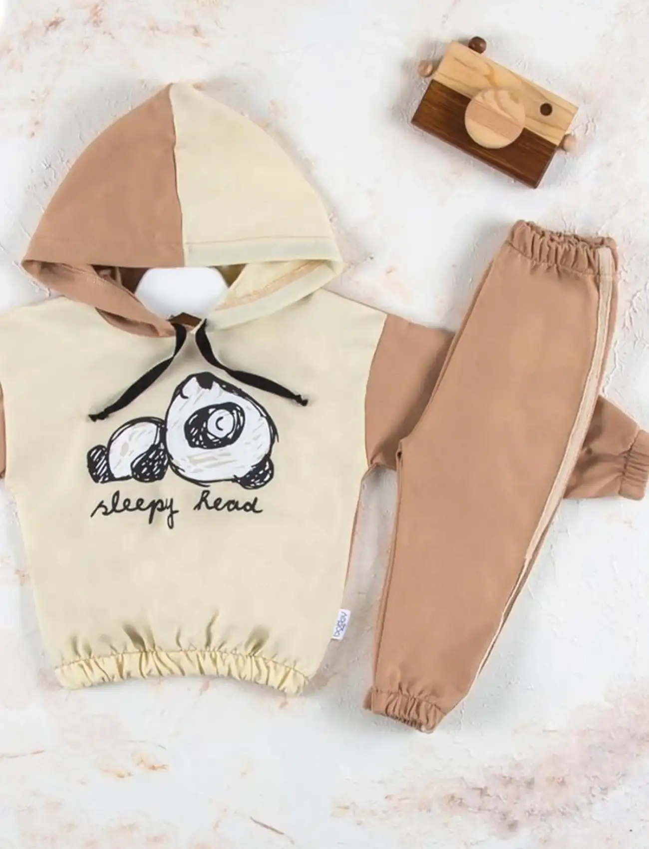 Panda Desenli Kapişonlu Erkek Bebek Takımı