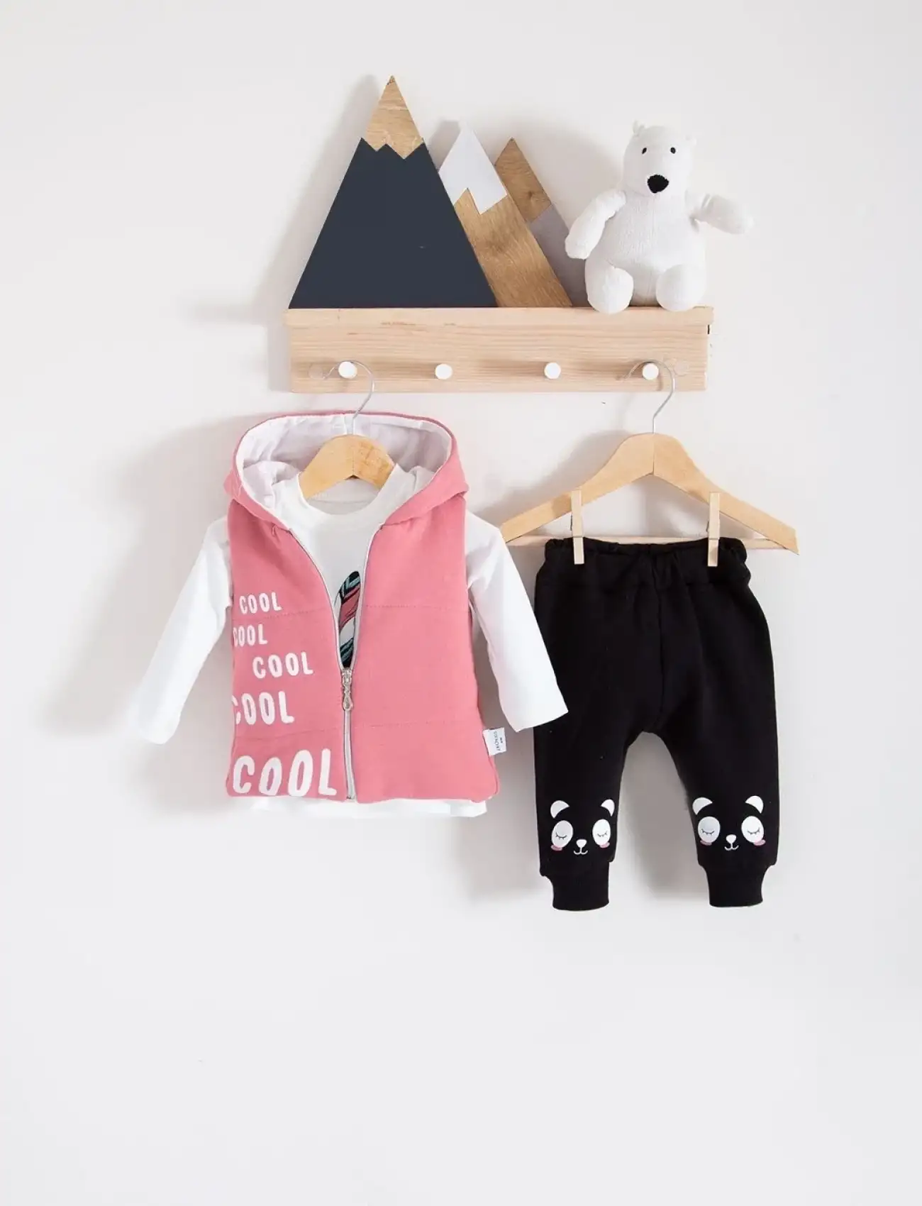 Yelekli 3 lü Kız Bebek Takım