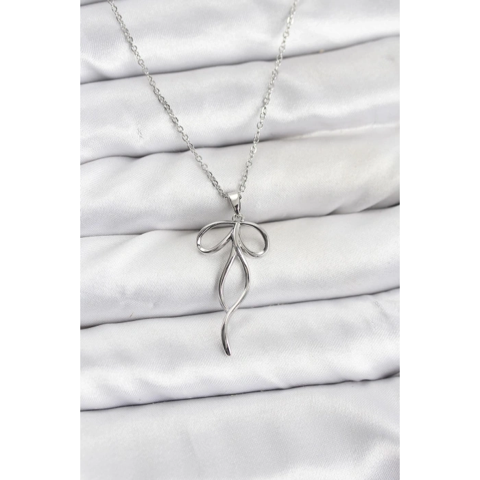 316L Çelik Zincir Gümüş Renk Fiyonk Model Kadın Kolye