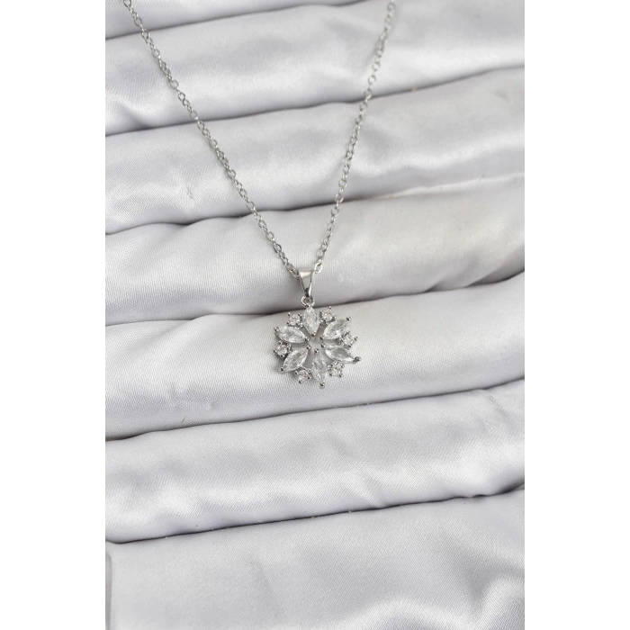 316L Çelik Zincir Gümüş Renk Lotus Model Zirkon Taşlı Kadın Kolye