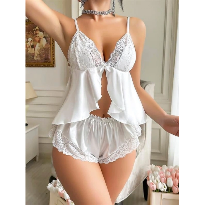 Arias Closet Beyaz Dantel İşlemeli Arkası Dekolteli Şortlu Saten Gecelik