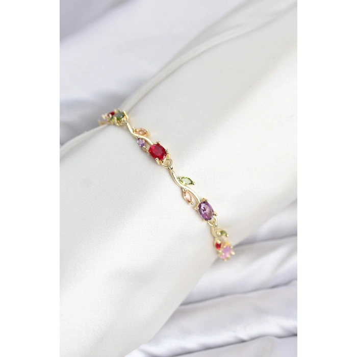 Pirinç Gold Renk Mix Renk Zirkon Taşlı Çiçek Model Kadın Bileklik