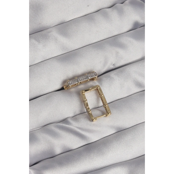 Pirinç Gold Renk Zirkon Taşlı Dikdörtgen Model Seranay Küpe