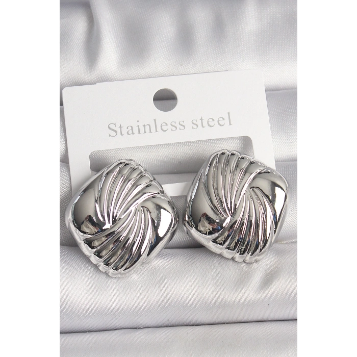 Pirinç Gümüş Renk İşlemeli Kare Model Kadın Küpe