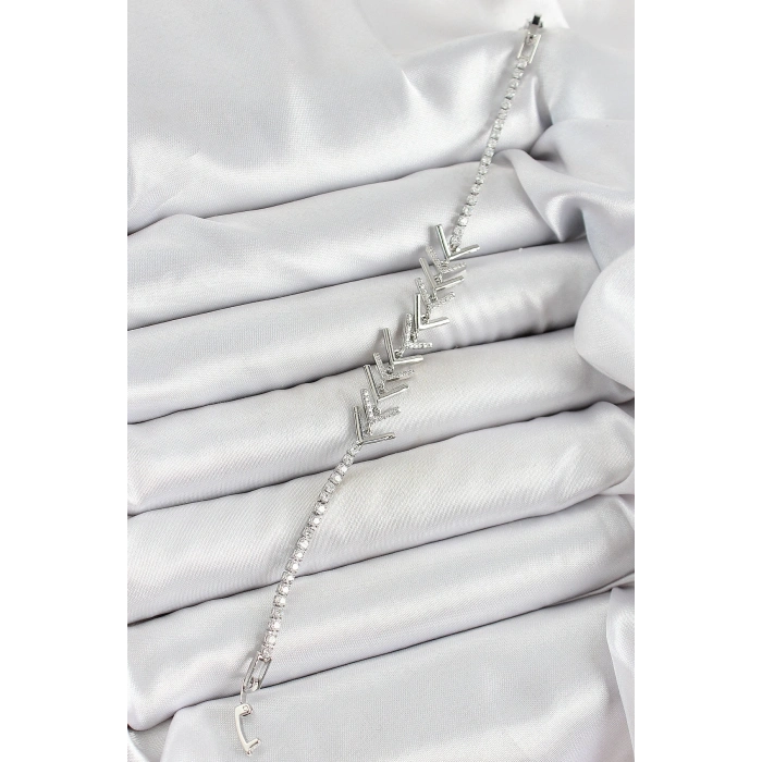 Pirinç Gümüş Renk Zirkon Taşlı Balık Sırtı Kadın Bileklik