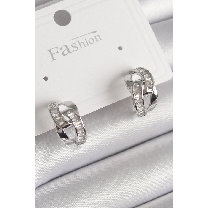 Pirinç Gümüş Renk Zirkon Taşlı Zincir Model Kadın Küpe